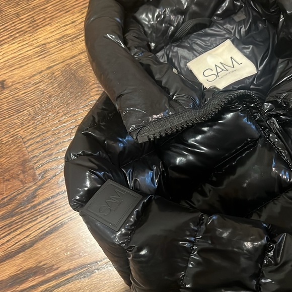 COPY - SAM shiny black puffer Coat. Women’s size small. Excellent condition! - Picture 3 of 8